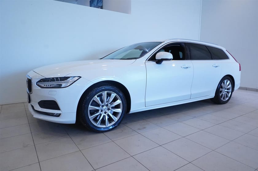 Bild 3 av Volvo V90 T4 Geartronic 190hk Momentum, Navigation, Backkamera, Keyless