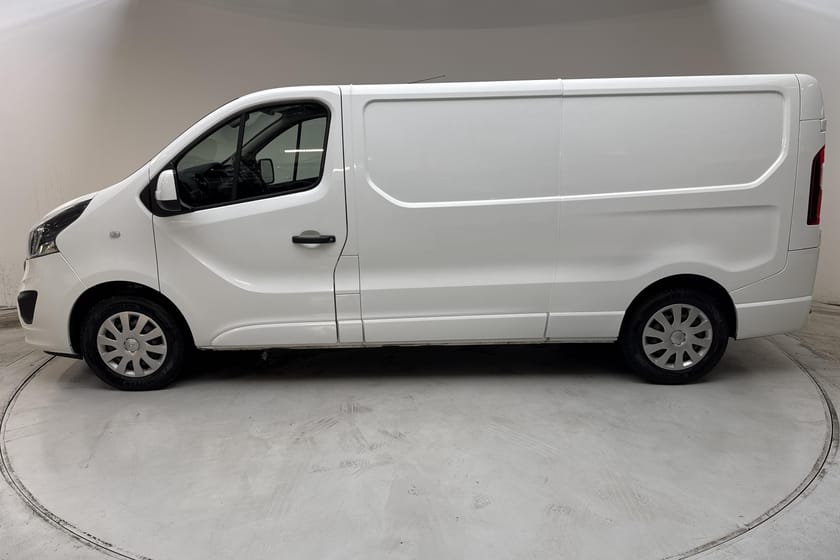 Bild 2 av Opel Vivaro Skåpbil