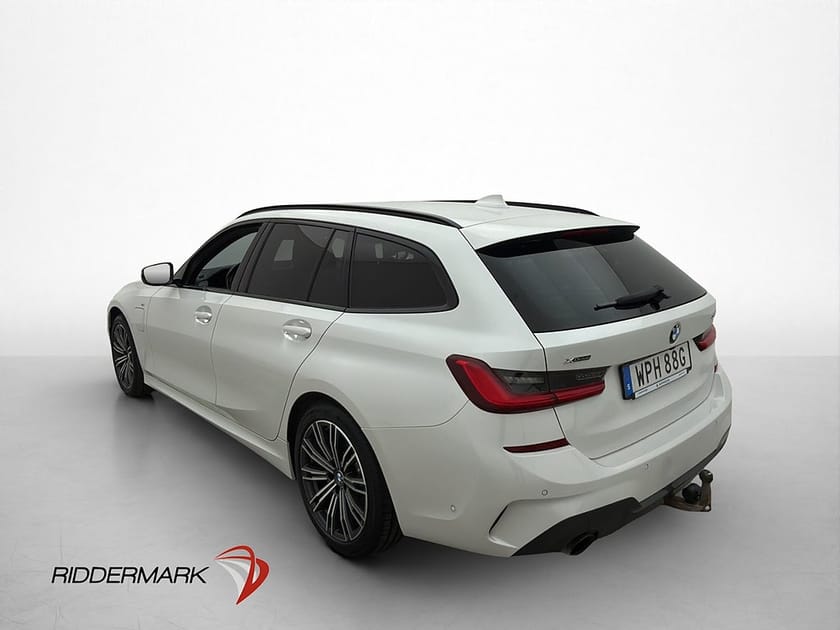 Bild 5 av BMW 330e xDrive Touring 292hk M-Sport Drag Navi Kamera