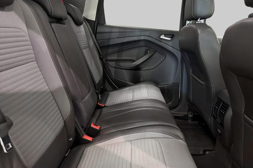 Bild 5 av Ford Kuga 2.0 TDCi 150hk AWD Titanium Kamera Drag 2 Brukare