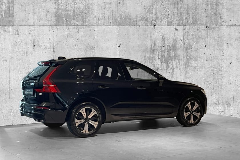 Bilde 5 av Volvo XC60 Recharge T6 Plus Dark KROK|PANO|TONEDE|SUB|19"