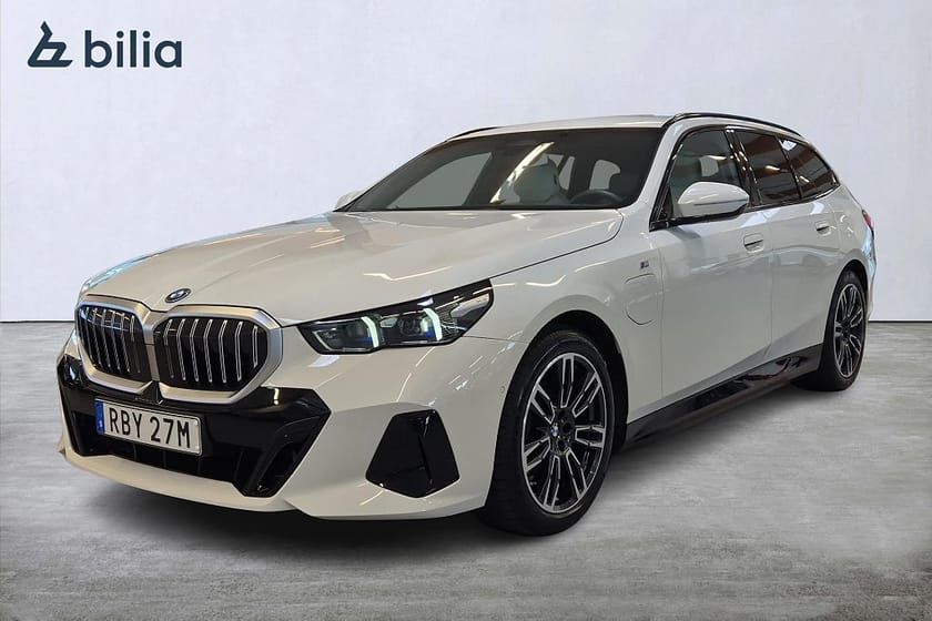 Bild 1 av BMW 530e xDrive Touring M Sport Business M-Sport Innovation
