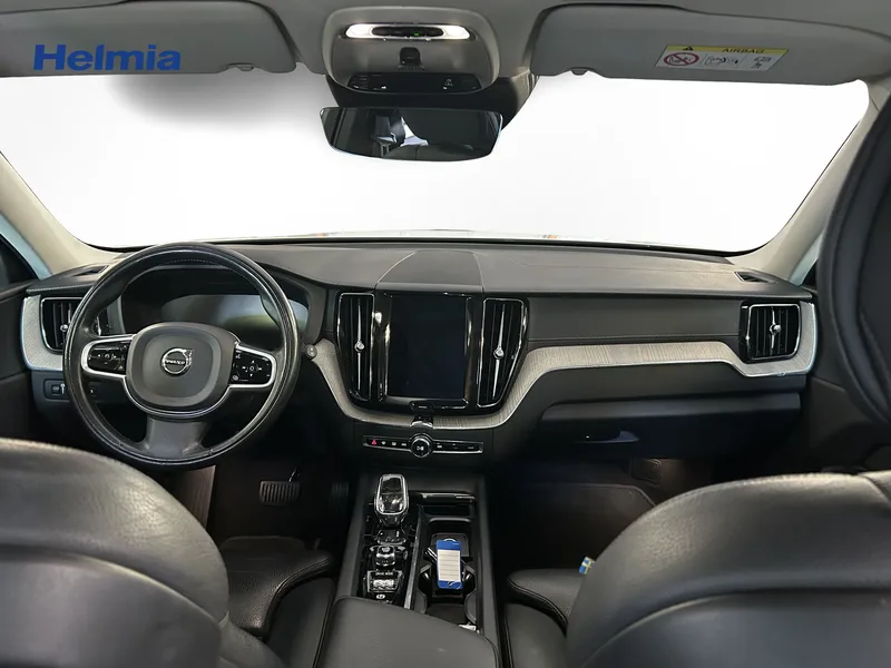 Bild 8 av 10 – Volvo XC60 B4 AWD Diesel Inscription
