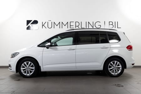 Volkswagen Touran 7-seater 1.2 TSI 110hk 7-sits/Backkamera/Dragkrok