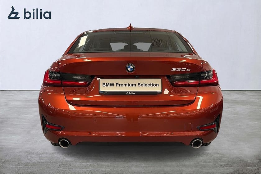 Bild 4 av BMW 330e Sedan Sportline | HiFi | Backkamera | Stol m minne