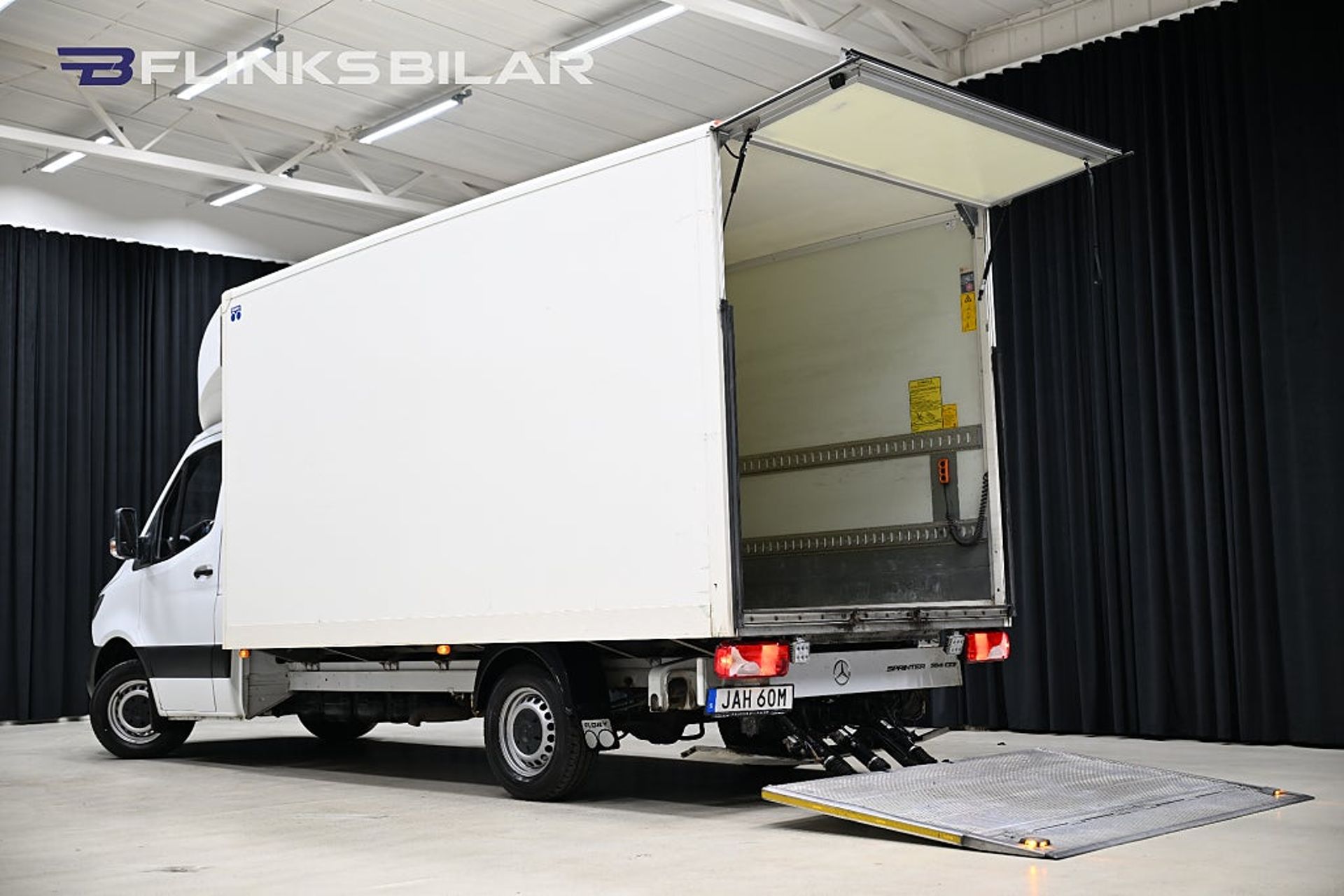 Mercedes-Benz Sprinter 2020, bild 6/10