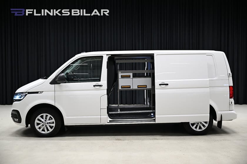 Bild 5 av Volkswagen Transporter DSG 150HK L2 Nedlackad|Dubbeldörr|LED|Inredd|Leasbar