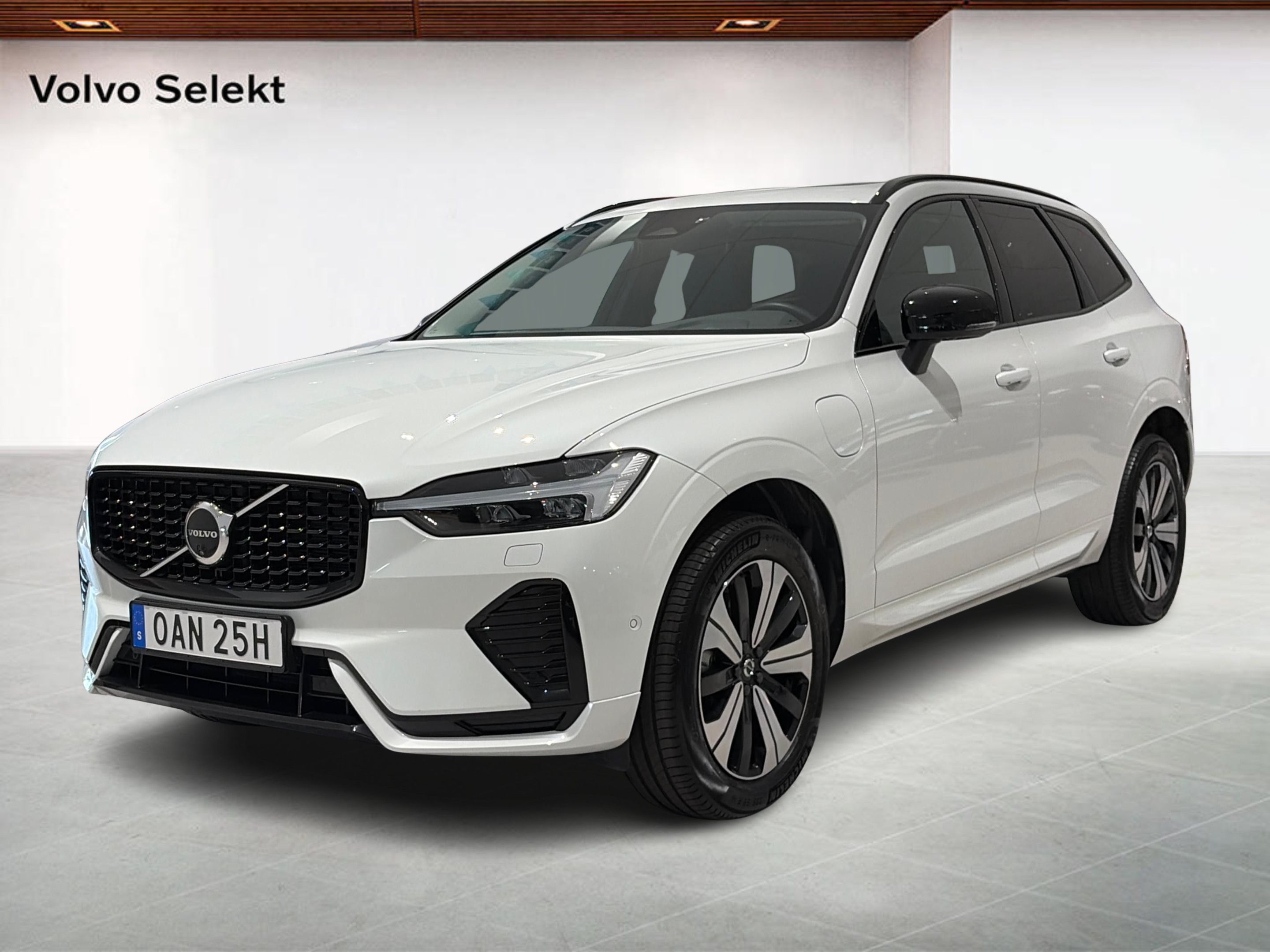 Volvo XC60 350 л.с.