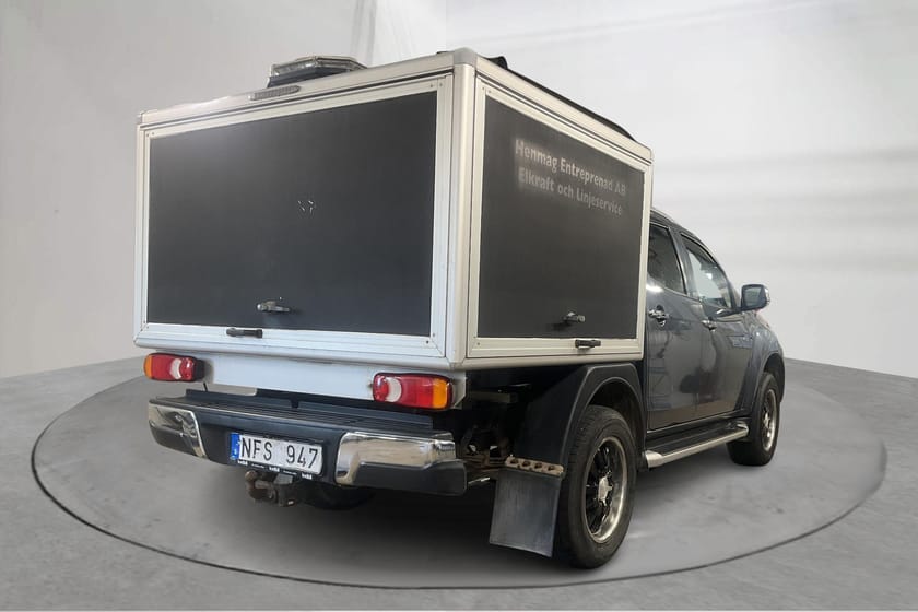 Bild 3 av Isuzu D-Max Crew Cab 2.5 DDI 4WD (163hk)