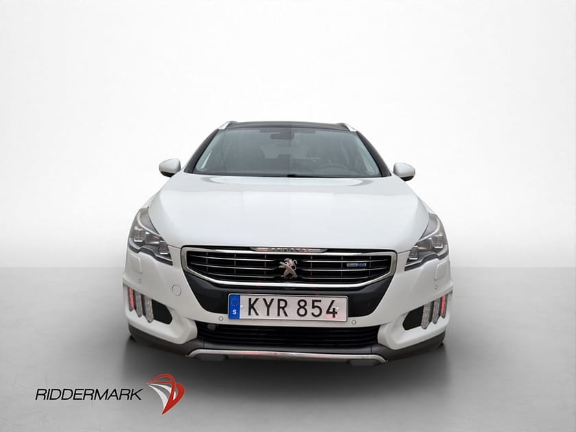 Bild 2 av Peugeot 508 SW RXH 181hk M&K-Värm Pano HUD Kamera Navi Drag