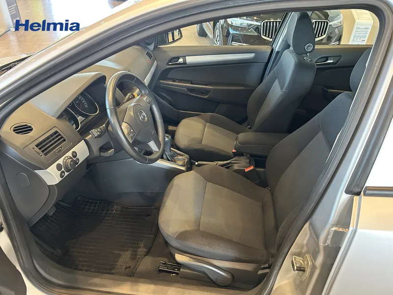 Bild 11 av 16 – Opel Astra