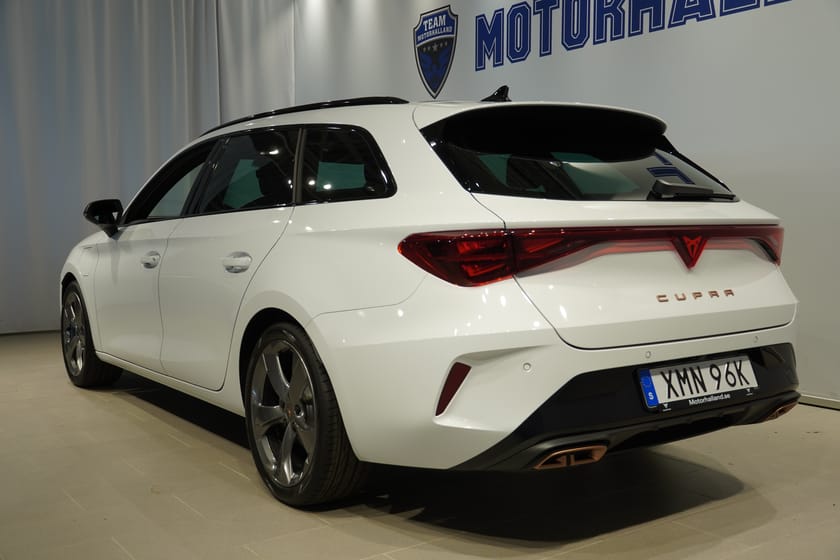 Bild 2 av CUPRA Leon Sportstourer 1.5 e-HYBRID DSG6 204hk 204 DSG