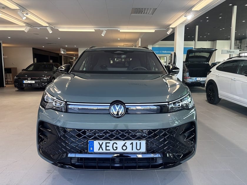 Bild 2 av Volkswagen Tiguan eHybrid R-Line-Edition 4595kr/mån MAJ ERBJUDANDE