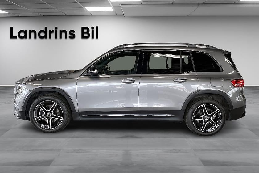 Bild 4 av Mercedes-Benz GLB 200 AMG Line Advanced Plus, Värmare, Drag,7-sits,Night