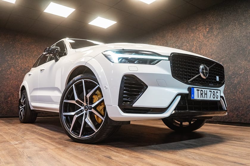 Bild 2 av Volvo XC60 Polestar Engineered T8 | MOMS | B&W | Pano | 3713kr/mån