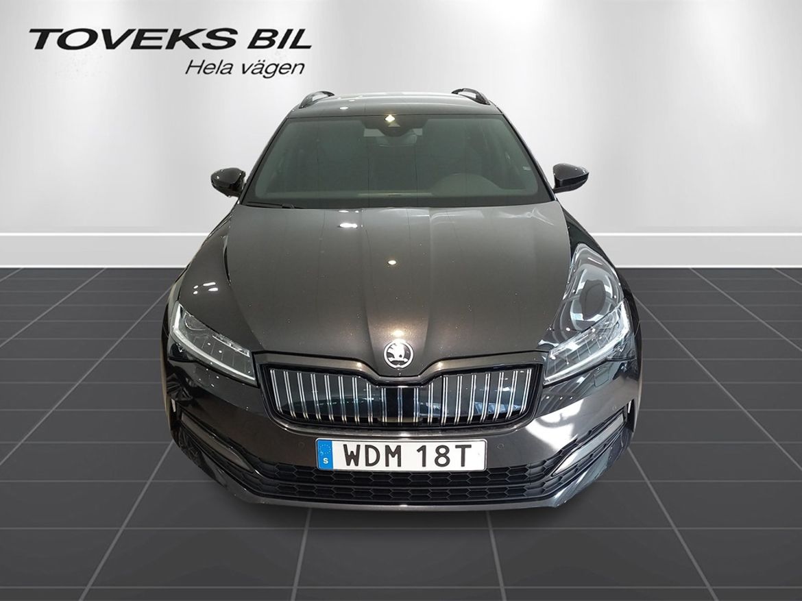 Škoda Škoda Superb iV Kombi — bild 2