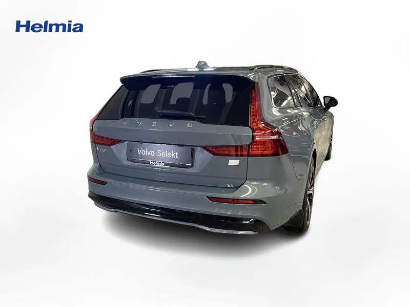 Bild 7 av 14 – Volvo V60 Recharge T6 Ultimate Dark