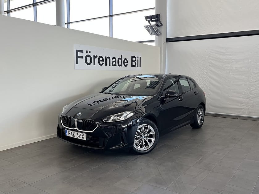 Bild 1 av BMW 120 Privatleasing fr. 2998 kr/mån Rattvärme Park Assist