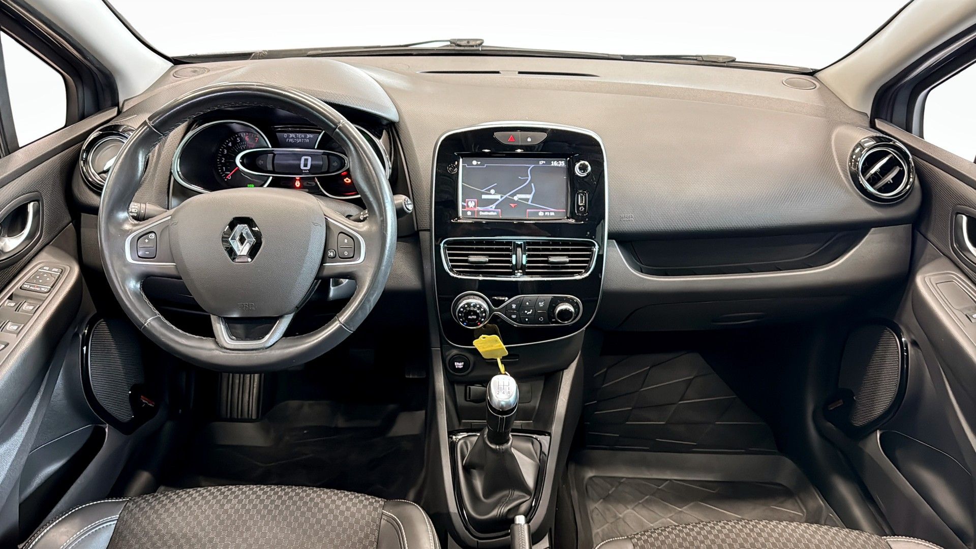 Renault Clio 0.9 TCe 2018, bild 4/10