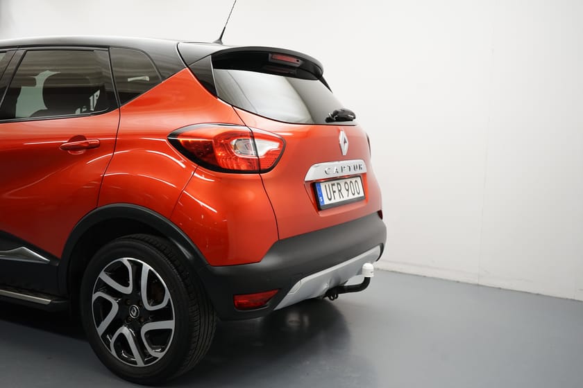 Bild 3 av Renault Captur TCe120 En Svensk Klassiker Röd A, Dragkrok