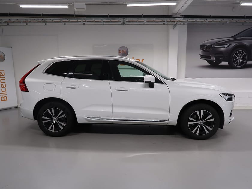 Bild 5 av Volvo XC60 Recharge T6 AWD V-Däck ingår Drag-Kamera-Navi-Pano-BLIS