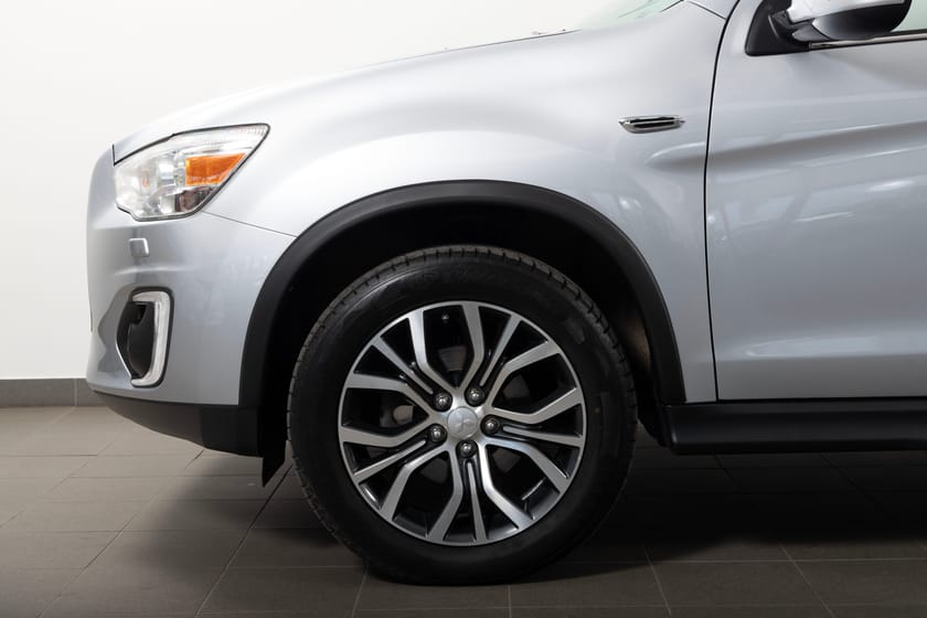 Bild 4 av Mitsubishi ASX 2.2 Di-D 4WD Automatisk 150hk Business Nav Drag/Pano/Läder