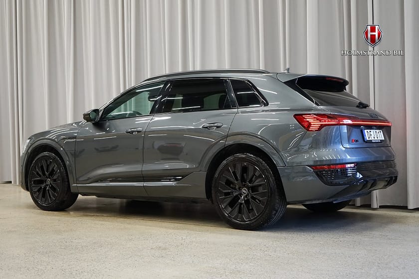 Bild 5 av Audi Q8 50 e-tron quattro S Line Pano Drag B&O 3D Rattvärme
