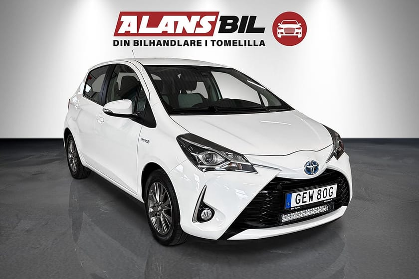 Bild 1 av Toyota Yaris Hybrid e-CVT Active Euro 6