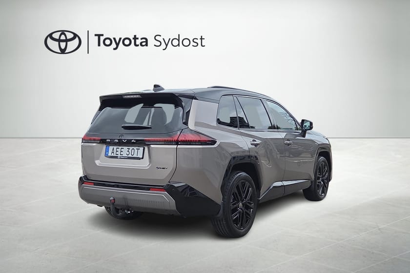 Bild 2 av Toyota RAV4 Plug-in Hybrid AWD-i Style Tech-pack (drag)