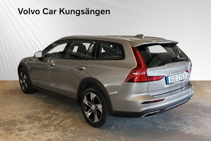Bild 4 av Volvo V60 Cross Country D4 AWD Advanced SE II DRAG/LÄDER/KAMERA