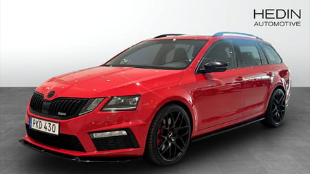 Škoda Octavia Kombi RS 2.0 TSI 245HK DRAG VÄRMARE COCKPIT