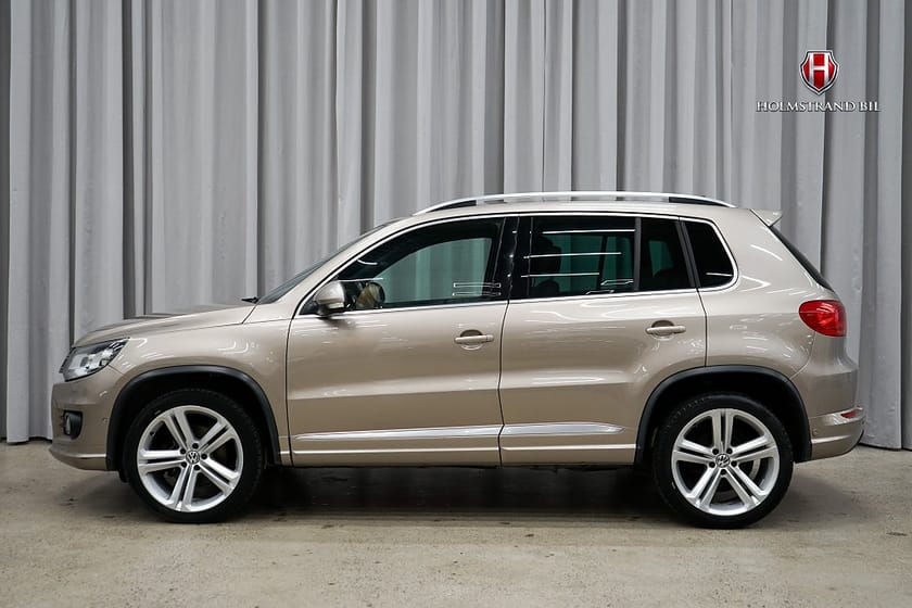 Bild 1 av Volkswagen Tiguan 2.0 TDI 4Motion FULL R-line Sport Pano Drag Dvärm Läder