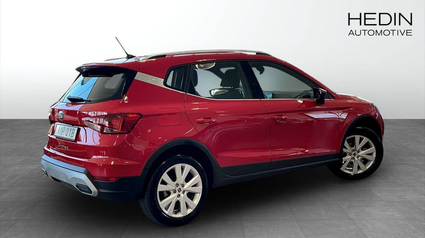 Bild 2 av SEAT Arona 1.0 TSI DSG  110hk X-Perience Carplay Cockpit