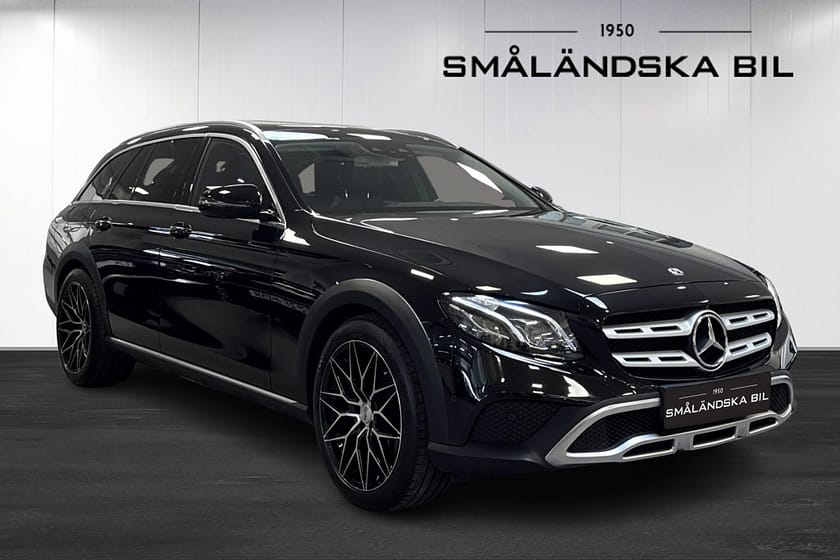 Bild 2 av Mercedes-Benz E 220 d 4MATIC All-Terrain Panorama Drag 194hk