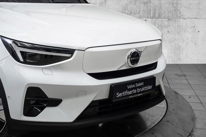 Bilde 4 av Volvo XC40 Recharge Single Motor Extended Range Ultimate Hengerfeste Pixel LED