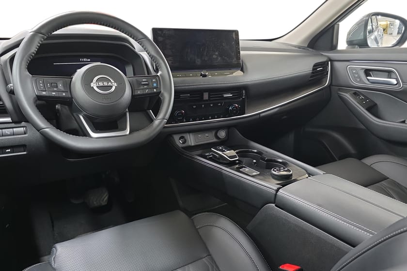 Bild 2 av Nissan X-Trail e-4ORCE Tekna/360 kamera/Apple Carplay/Sensorer