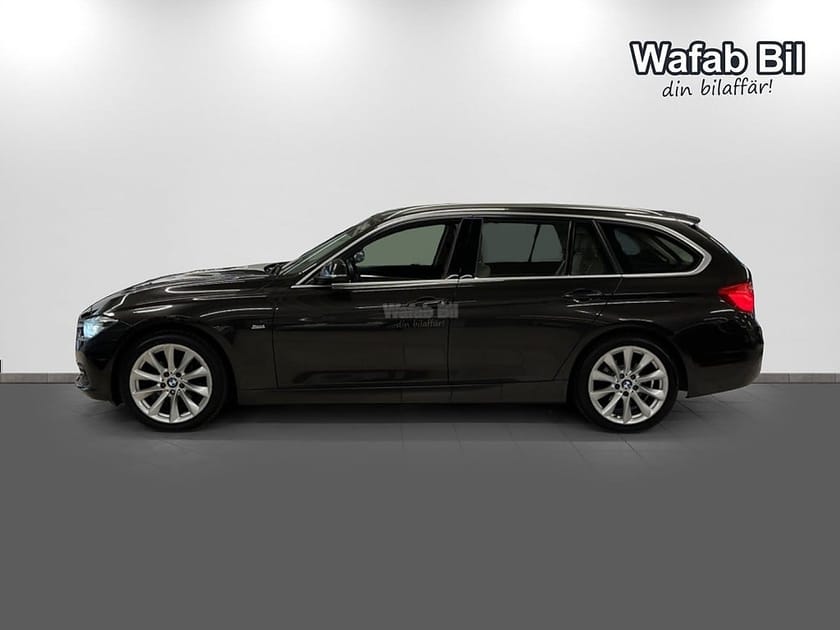 Bild 4 av BMW 320d xDrive Touring SPORT LINE STEPTRONIC 190HK