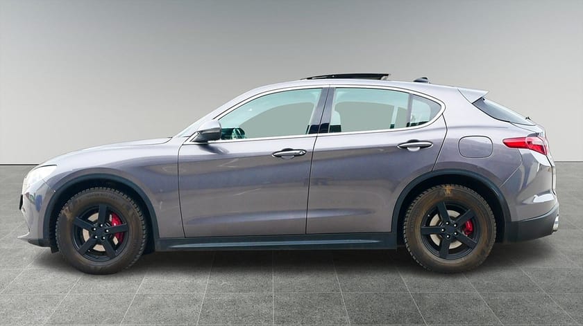 Bild 2 av Alfa Romeo Stelvio 2.0 Turbo 280hk Q4 | 1852 kr/mån | Panorama | Luxury