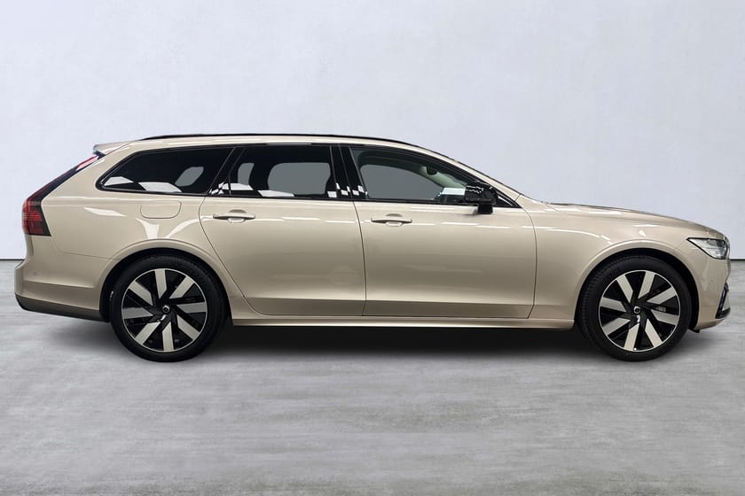 Bild 3 av Volvo V90 T6 Plus Dark Nordic Edition