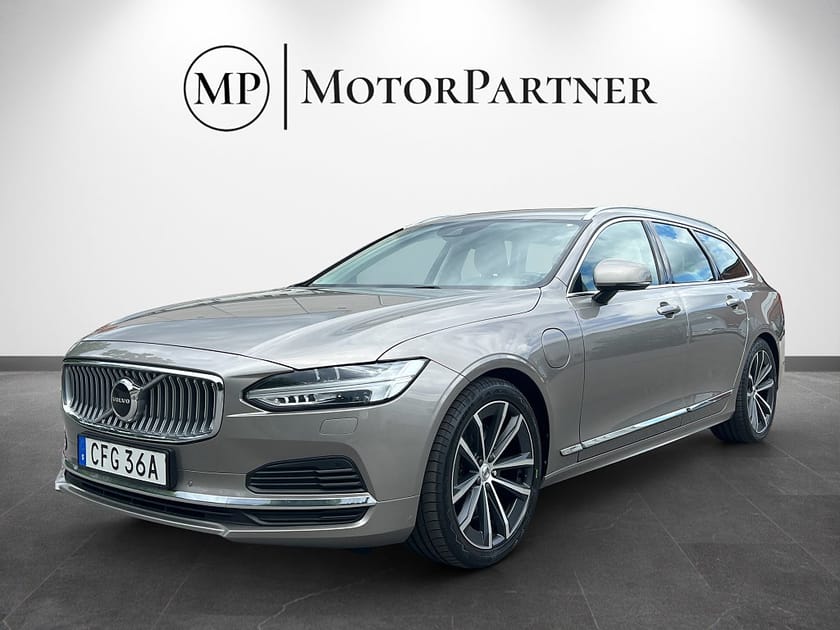 Bild 3 av Volvo V90 Recharge T6 AWD Inscription H/K Orrefors Skinnklädsel