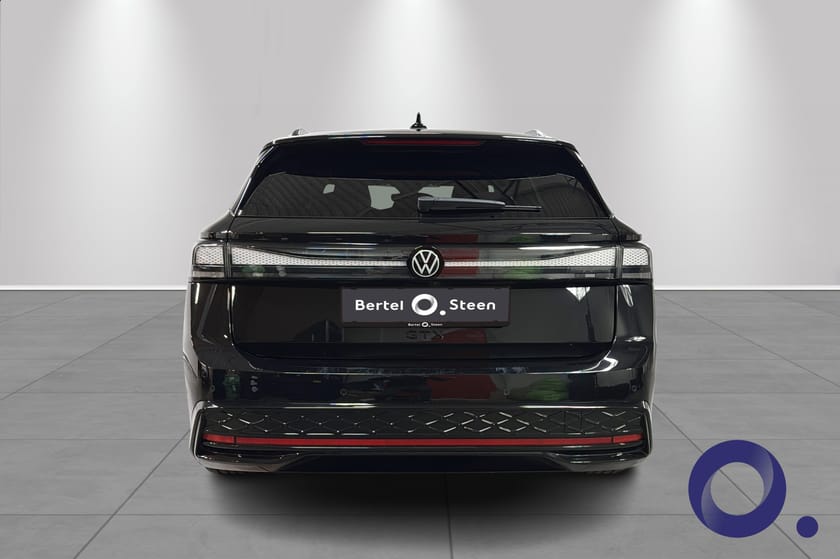 Bilde 4 av Volkswagen ID.7 GTX Tourer