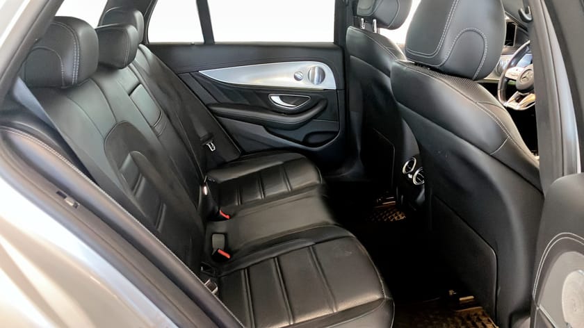 Bild 5 av Mercedes-Benz AMG E 53 T 4MATIC+ 435HK PANO HUD DRAG
