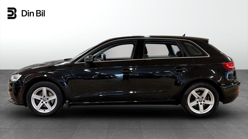 Bild 2 av Audi A3 Sportback 1.5 TFSI 150hk/Proline/Nyservad/drag/S+V-Hjul