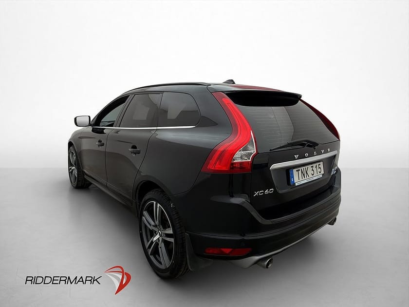 Bild 3 av Volvo XC60 D4 AWD 215hk R Design Pano Värmare Skinn Keyless
