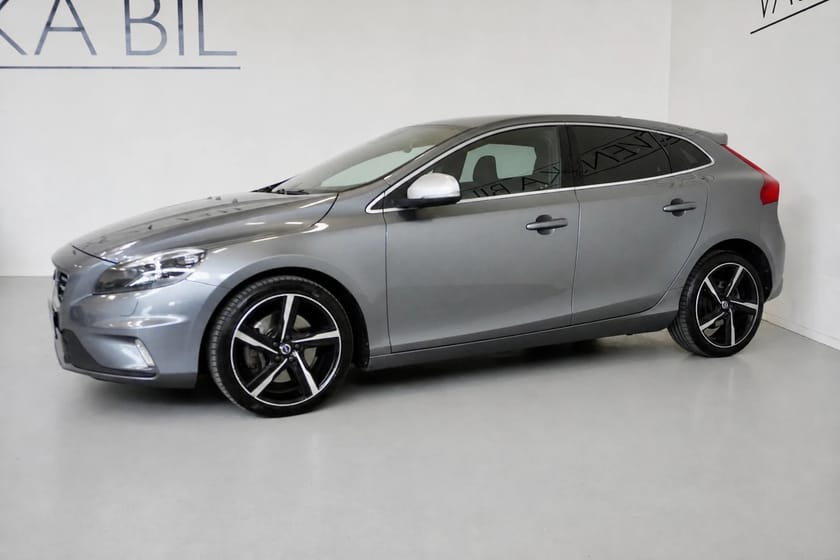Bild 4 av Volvo V40 D4 R-Design Kamrem bytt Värmare/3,45% Ränta