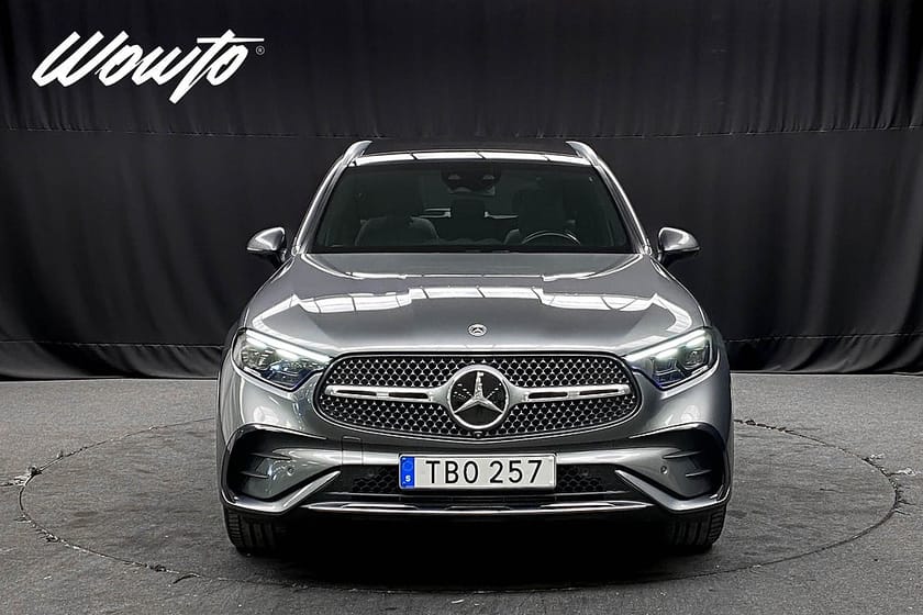 Bild 2 av Mercedes-Benz GLC 400 e 4MATIC 4M 381HK AMG /Pano /HuD/Se Spec/Moms