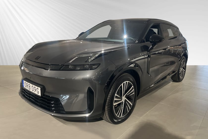 Bild 1 av Lynk & Co 08 PHEV Core