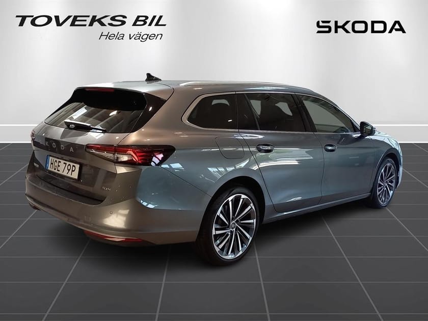 Bild 5 av Škoda Superb Kombi COMBI 2026 L&K 2,0 TDI 1