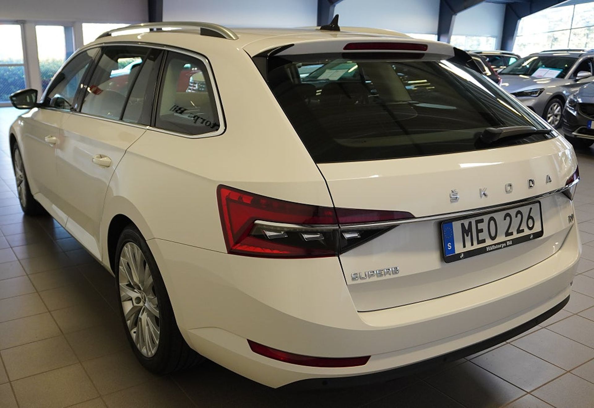 Skoda Superb 2021, bild 3/10