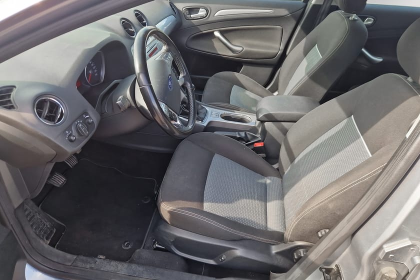 Bild 4 av Ford Mondeo Kombi 2.0 Flexifuel